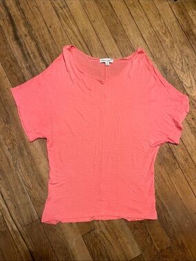 Zenana Signature Coral V-Neck Short Sleeve Tee